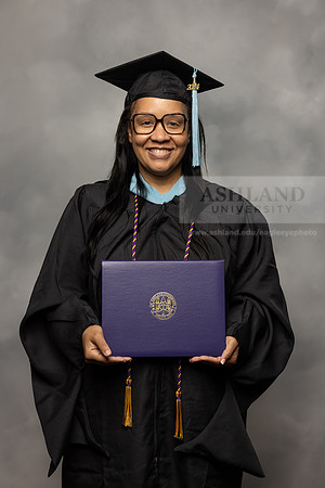 161SpGradMasterEducation0524CCP10640