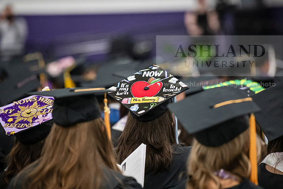 162SpGradCeremony0525AWB_2717