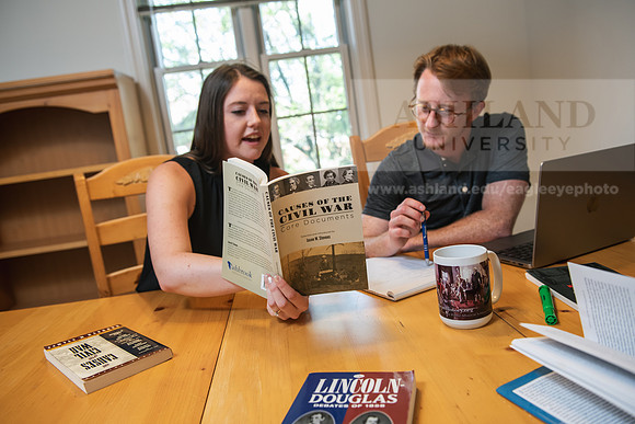 MAHGSeniorApts0723AWB_7067