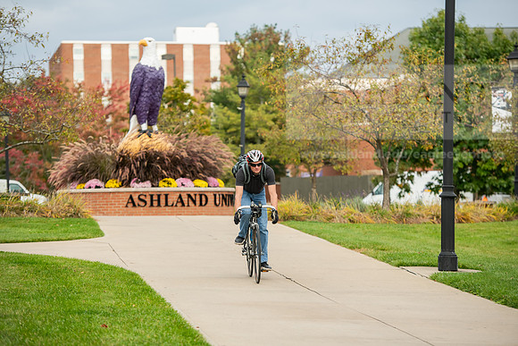 FallCampusLife1023AWB_1415