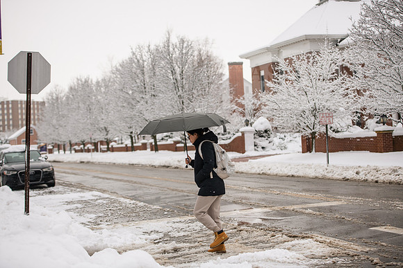 WinterCampusLife0123ALW_3390