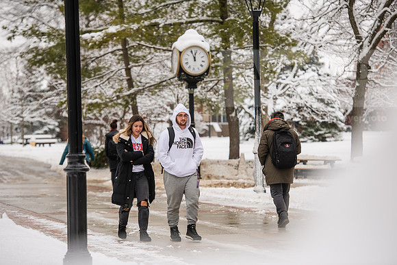 WinterCampusLife0123ALW_4224