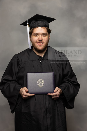 077SpGradBachelorArts0524CCP10880
