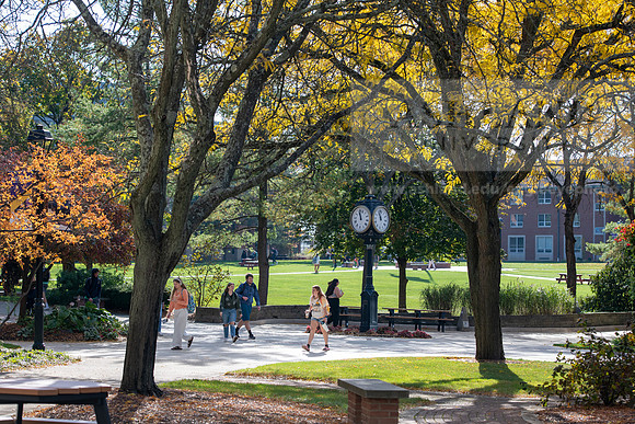 FallCampusLife1024AWB_5542