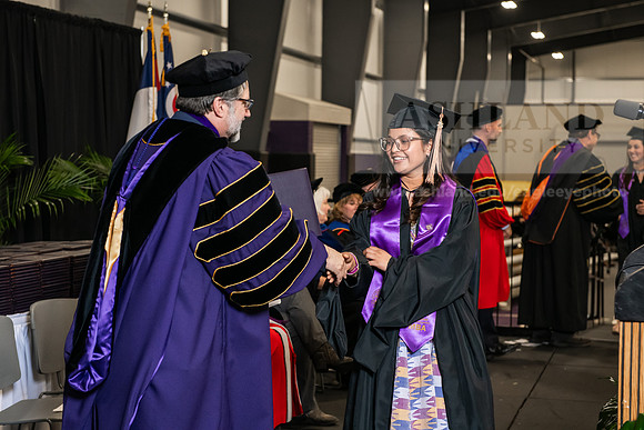 212SpGradMasterBusinessAdmin0525AWB_3215