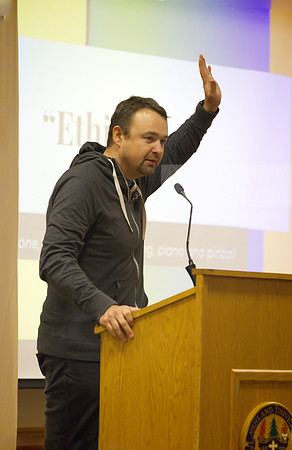 Ethics1108AP_4486