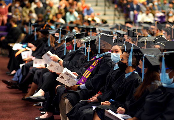 Graduation1218AP_05778