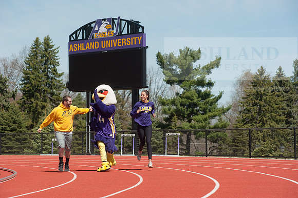 Tuffy Preparing for Marathon