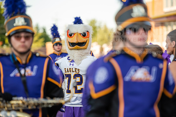 AUvIUPFootball0924ALW_8306