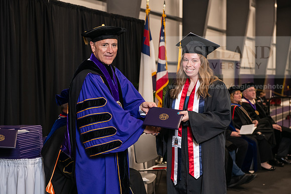 143SpGradBachelorNursing0524AWB_9801