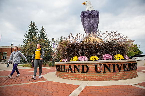 FallCampusLife1023AWB_1605