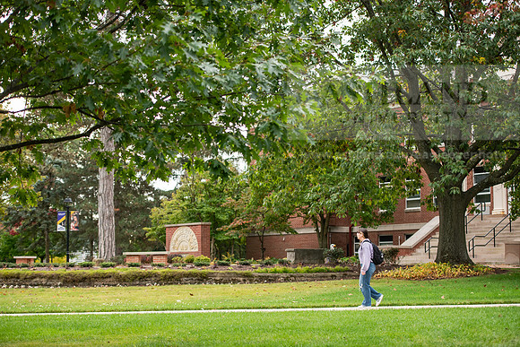 FallCampusLife1023AWB_1681