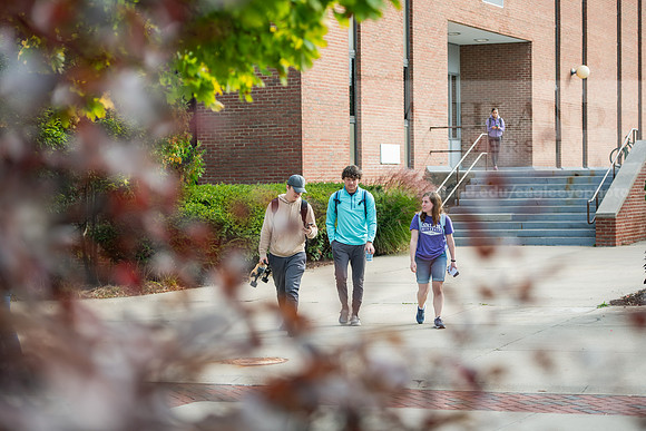 FallCampusLife1023AWB_2188