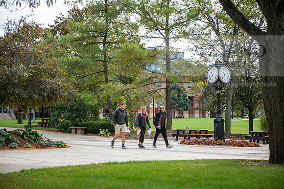 FallCampusLife1023AWB_2350