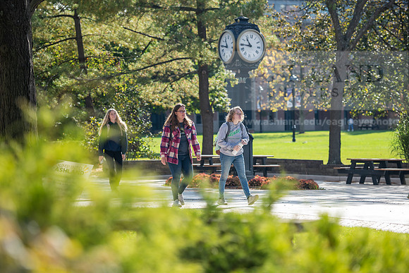 FallCampusLife1023AWB_2431
