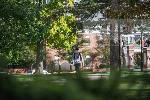 FallCampusLife1023AWB_2623