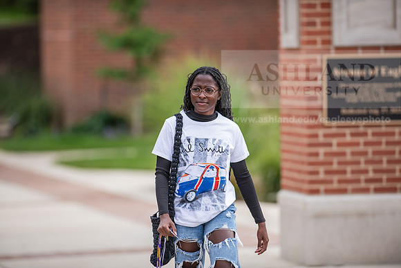 FallCampusLife1023AWB_2818
