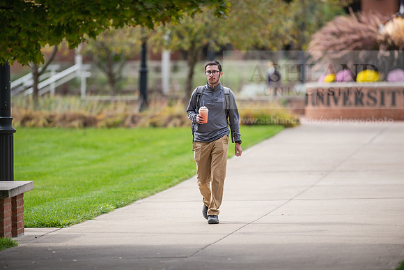 FallCampusLife1023AWB_2832
