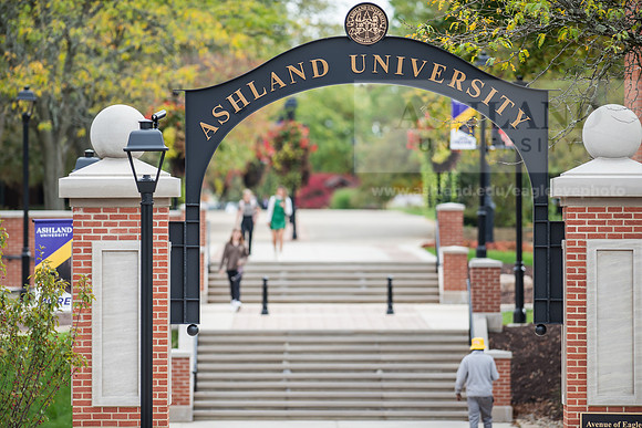 FallCampusLife1023AWB_2866