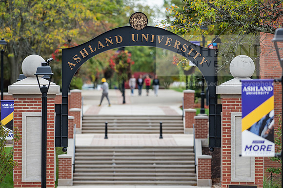 FallCampusLife1023AWB_2904