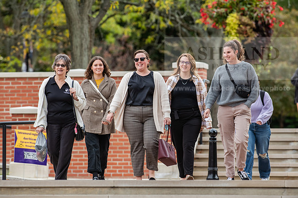 FallCampusLife1023AWB_3152