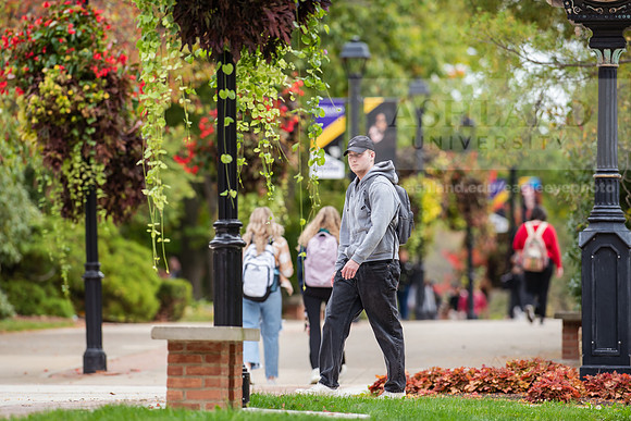 FallCampusLife1023AWB_3246