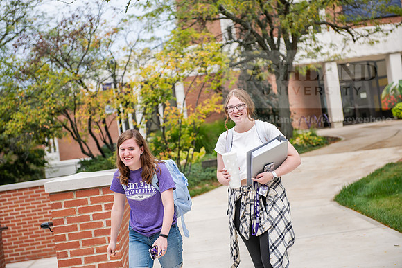 FallCampusLife1023AWB_3304