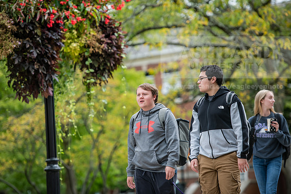 FallCampusLife1023AWB_3366