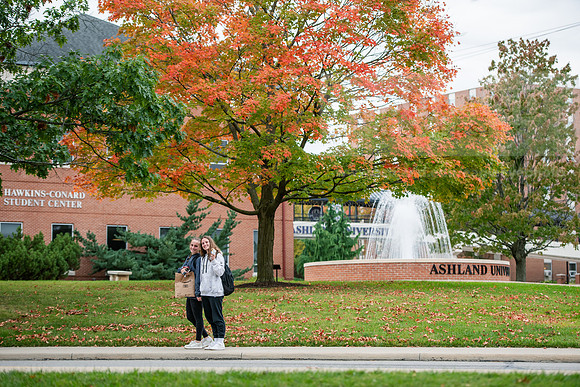 FallCampusLife1023AWB_3478