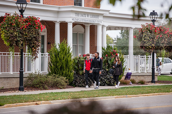 FallCampusLife1023AWB_3514