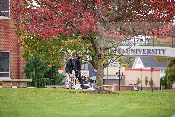 FallCampusLife1023AWB_3577