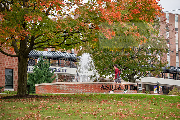 FallCampusLife1023AWB_3639