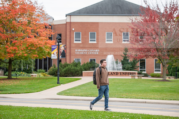 FallCampusLife1023AWB_3663