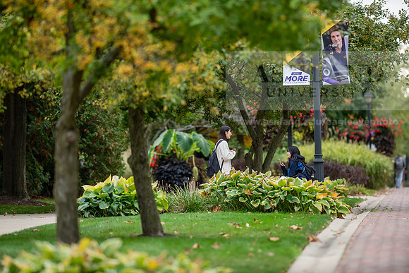 FallCampusLife1023AWB_3774