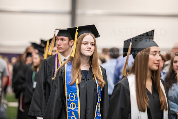 263SpGradProcessional0525AWB_2486