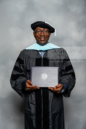 005SPGradDoctorEducation0525AEAU-Graduation-2025-Andrew-0314