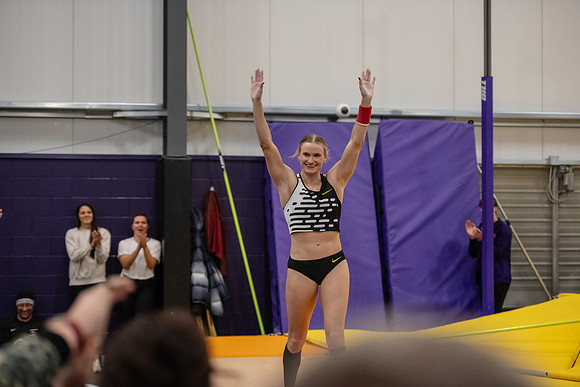 091KatieMoonPoleVault0224AWB_8501