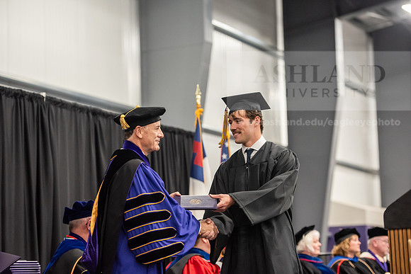 098SpGradBachelorScienceBusiness0524ALW_7881