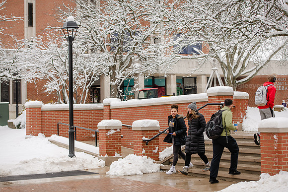 WinterCampusLife0123ALW_4119