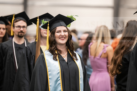246SpGradProcessional0525AWB_2477