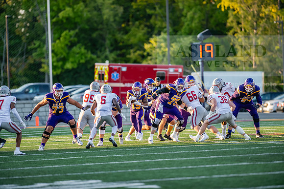 AUvIUPFootball0924AWB_3561
