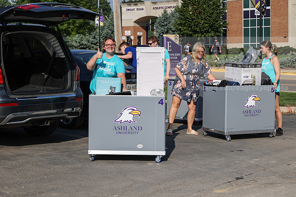 MoveIn0822BM_B92A0065