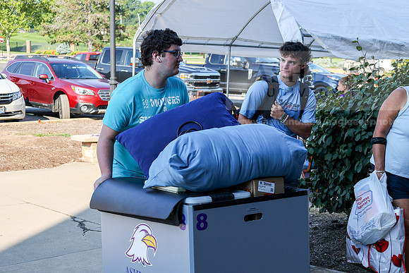 MoveIn0822BM_B92A0057