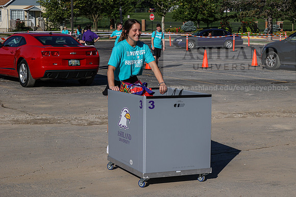 MoveIn0822BM_B92A9723