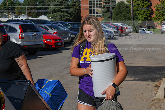MoveIn0822BM_B92A9831