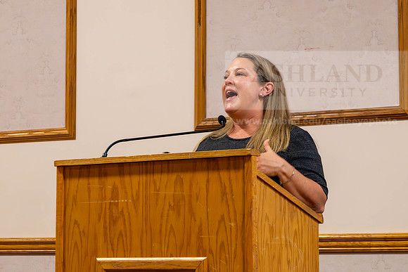 PsychologySymposiumDrJenniferCheavens_MC_1058