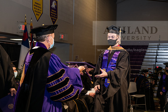 021MasterBusinessWiGrad1221ALW_6694