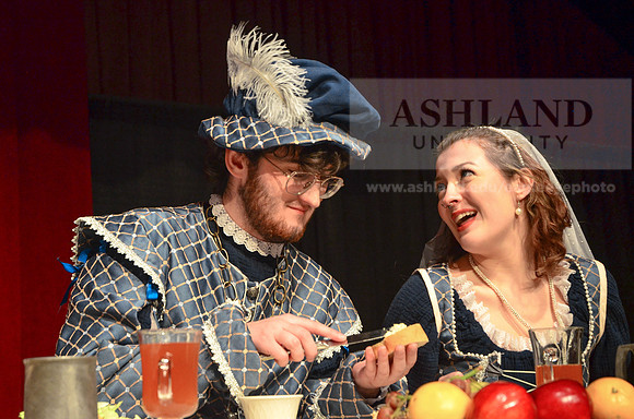 Cummins_Madrigal feast 2022-11