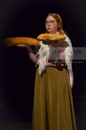 Cummins_Madrigal feast 2022-9