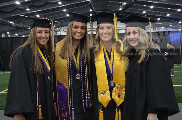 Cummins_Winter Commencement 27